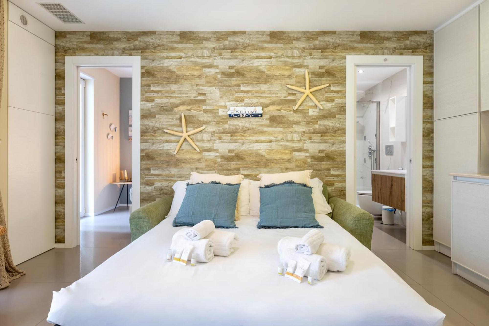 Cozy Marine Apt With Jacuzzi - 250Mt From Sea Polignano a Mare Luaran gambar